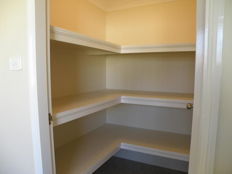 139 Dongola Circuit, Quakers Hill NSW 2763