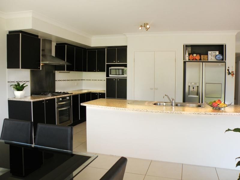 6 Belmont Street, Stanhope Gardens NSW 2768