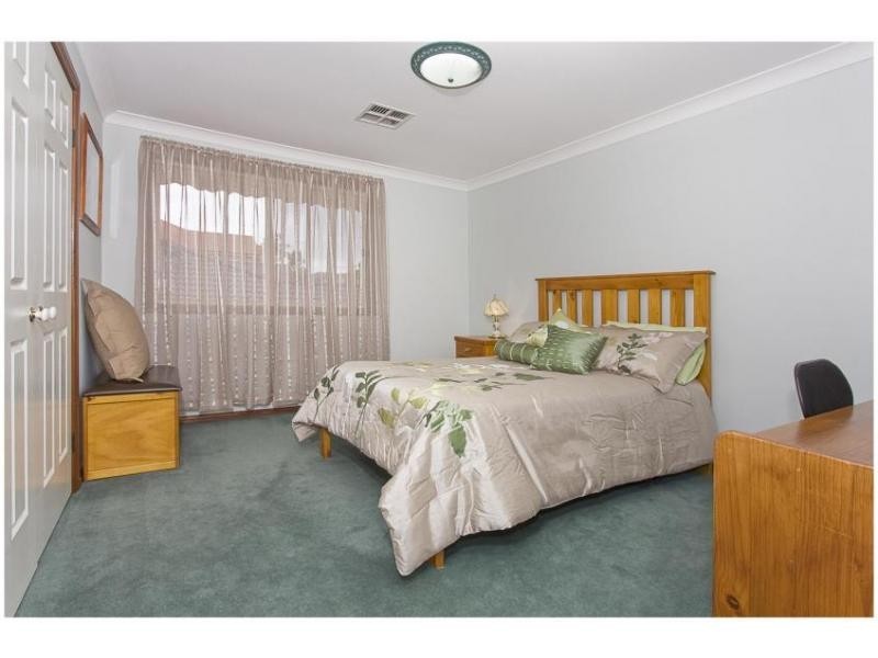 71 James Mileham Dr, Kellyville NSW 2155