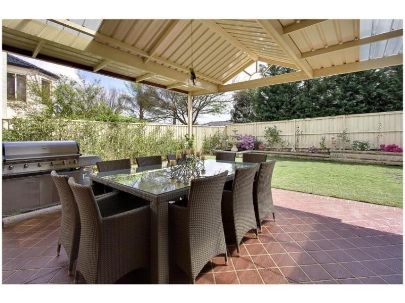 71 James Mileham Dr, Kellyville NSW 2155