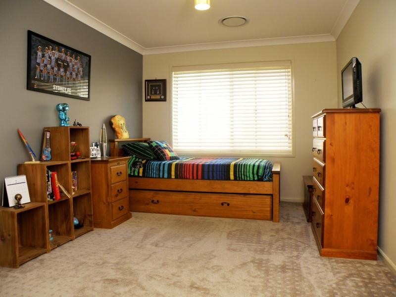 32 Deneden Av, Kellyville Ridge NSW 2155