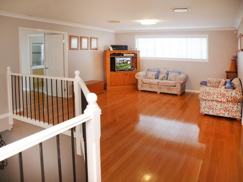 21 Coachman Cr, Kellyville Ridge NSW 2155