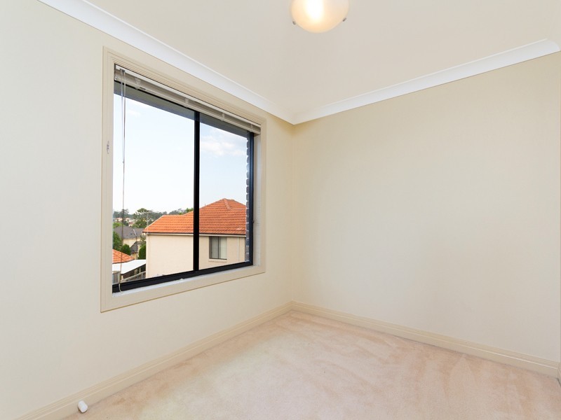 8 Garnet Grove, Glenwood NSW 2768