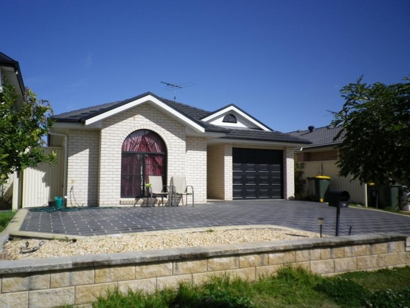 40 Damien Drive, Parklea NSW 2768