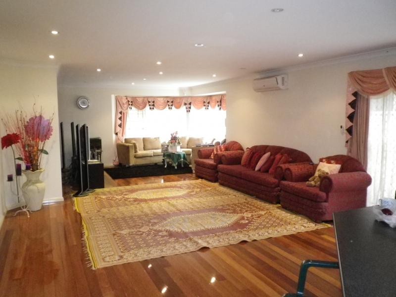 40 Damien Drive, Parklea NSW 2768