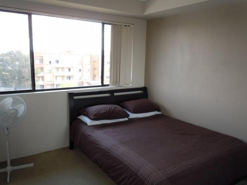 Unit 33/8 Oxford Street, Blacktown NSW 2148