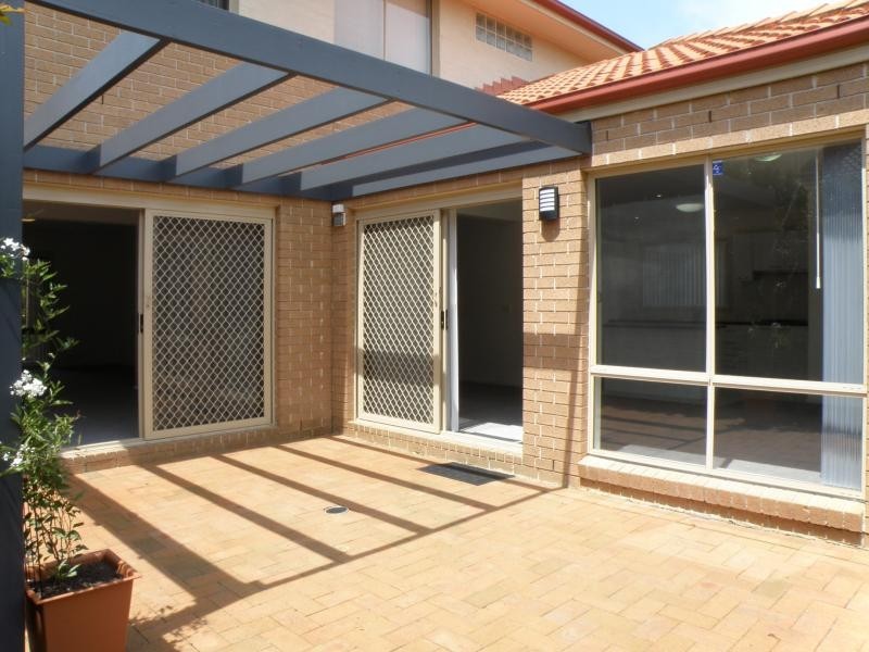 13 Leyburn Street, Stanhope Gardens NSW 2768