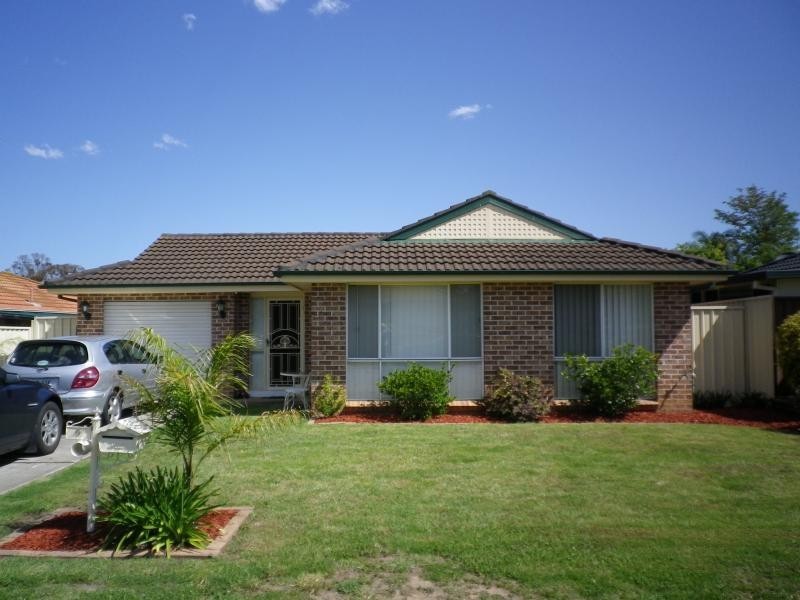 9 Westcott Place, Oakhurst NSW 2761