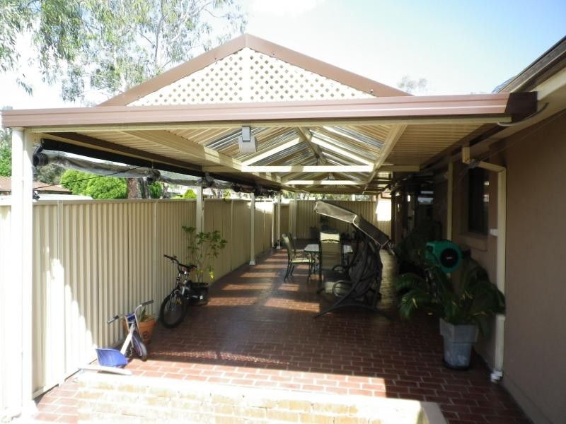 1 Mallory Street, Dean Park NSW 2761