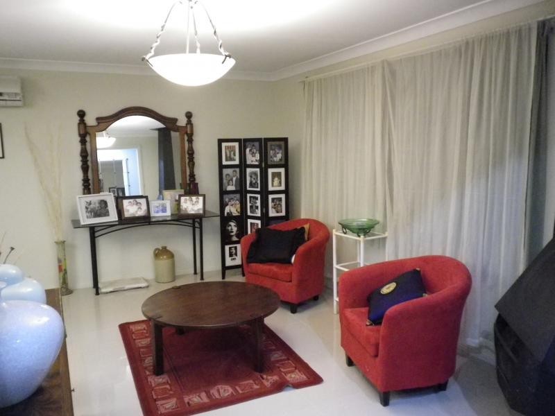 91 Railway Road, Quakers Hill NSW 2763