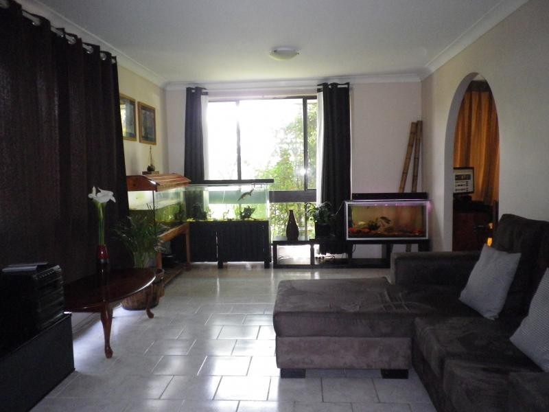 4 Newnham Street, Dean Park NSW 2761