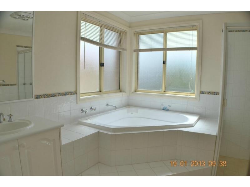 5 Dunross Place, Beaumont Hills NSW 2155