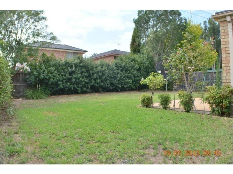 5 Dunross Place, Beaumont Hills NSW 2155