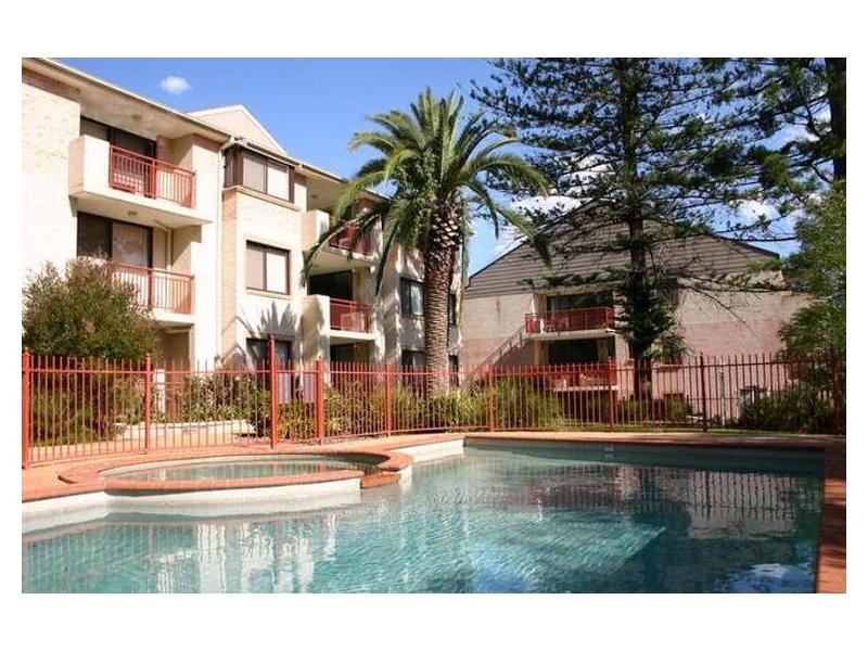 Unit 2/1 – 7 Hume Av, Castle Hill NSW 2154