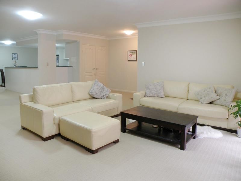 Unit 2/1 – 7 Hume Av, Castle Hill NSW 2154