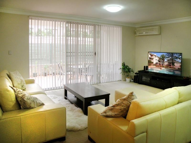 Unit 2/1 – 7 Hume Av, Castle Hill NSW 2154