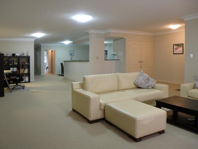 Unit 2/1 – 7 Hume Av, Castle Hill NSW 2154