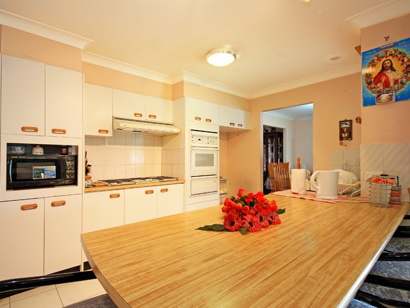 1 Stockholm Place, Hassall Grove NSW 2761