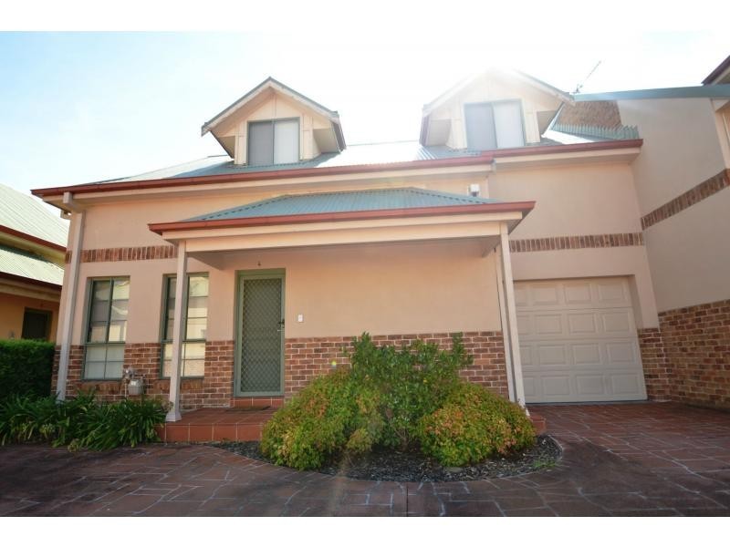 4/22 John Street, St Marys NSW 2760