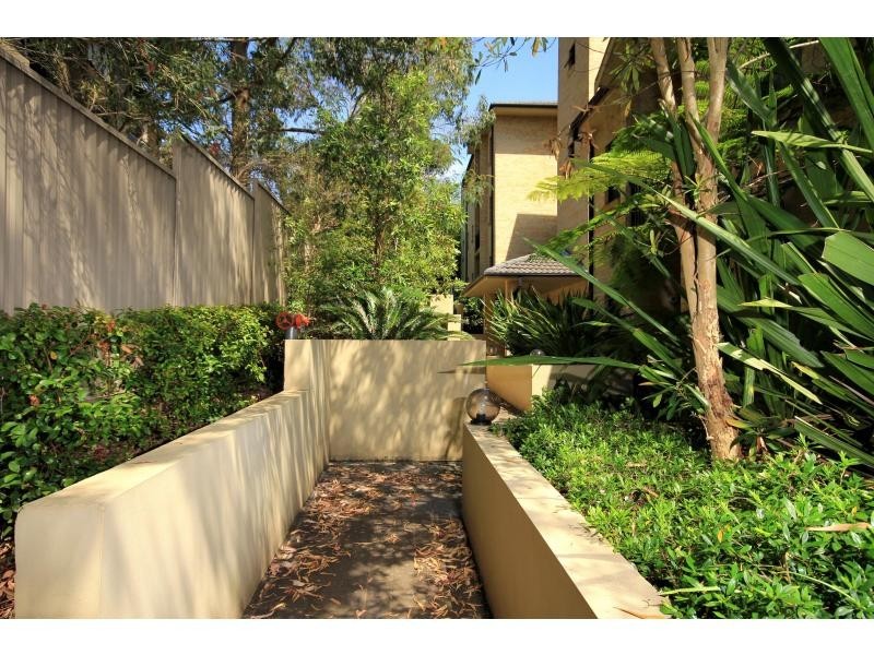 1/28-30 Jenner Street, Baulkham Hills NSW 2153