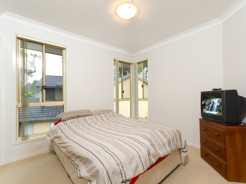 18 Tree Top Court, Quakers Hill NSW 2763