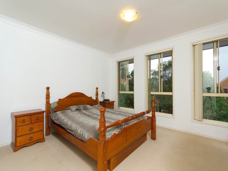 18 Tree Top Court, Quakers Hill NSW 2763