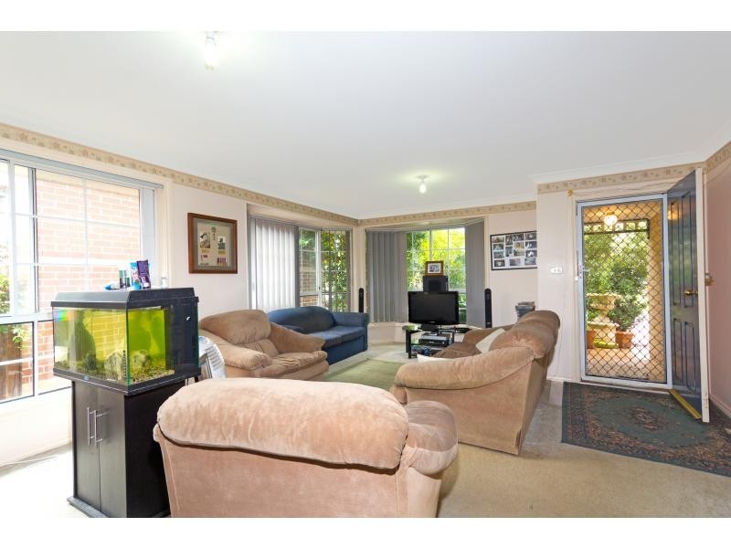 6 Cycas Place, Stanhope Gardens NSW 2768