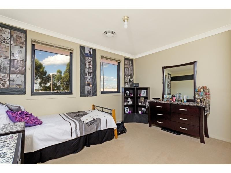 52 Meurants Lane, Glenwood NSW 2768