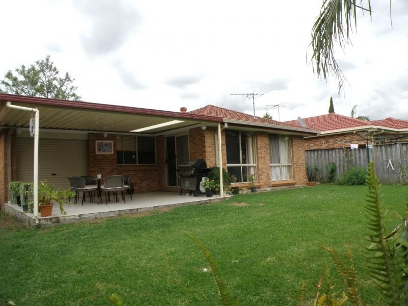 11 Mandarin Way, Glenwood NSW 2768