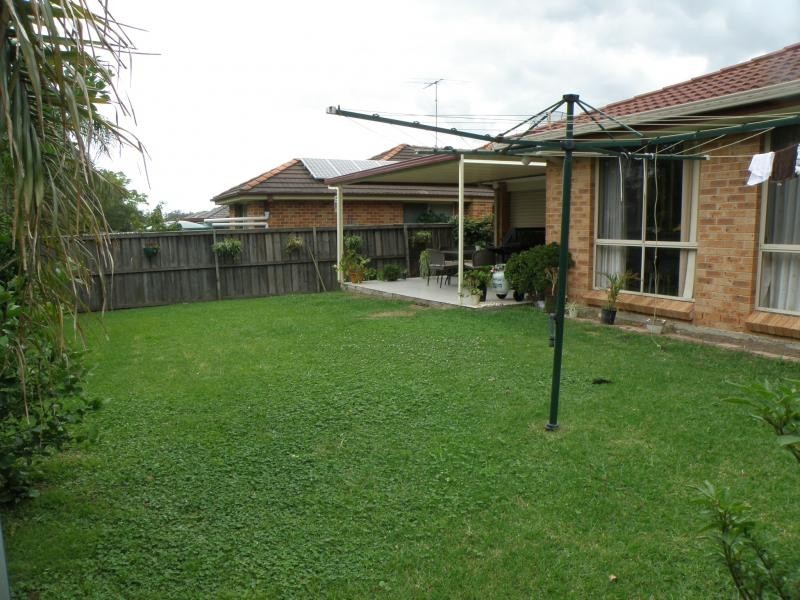 11 Mandarin Way, Glenwood NSW 2768