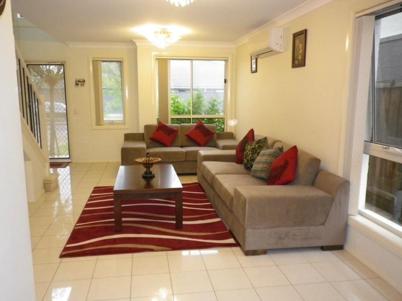 6 paperbark Drive, Woodcroft NSW 2767