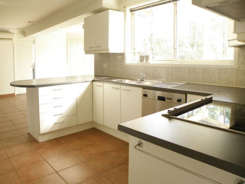 3 Brushwood Dr, Rouse Hill NSW 2155