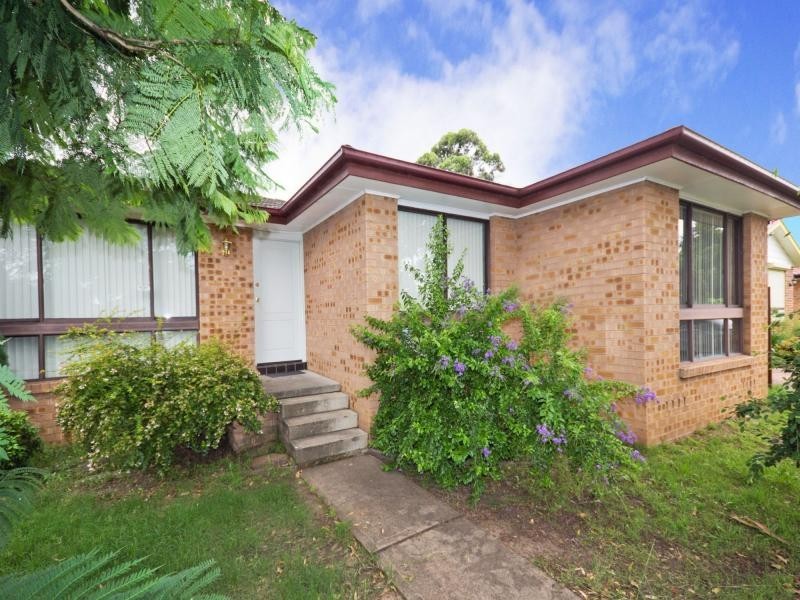 36 Tallagandra Drive, Quakers Hill NSW 2763