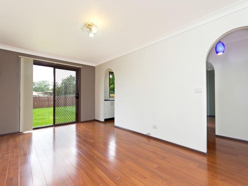 36 Tallagandra Drive, Quakers Hill NSW 2763