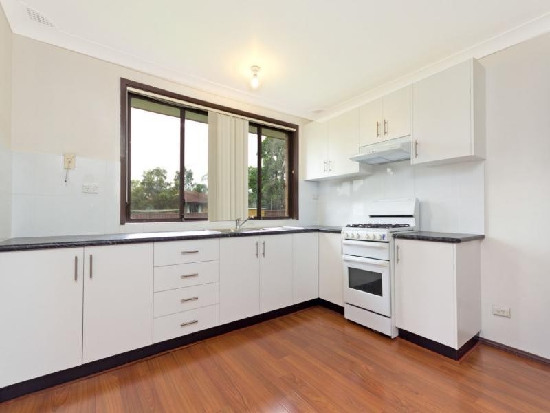 36 Tallagandra Drive, Quakers Hill NSW 2763