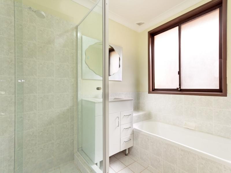 36 Tallagandra Drive, Quakers Hill NSW 2763