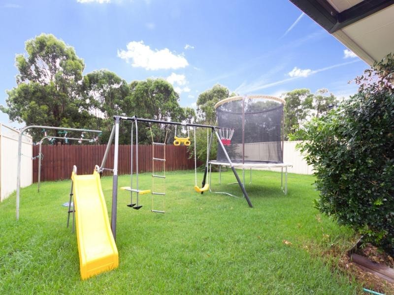 5 Tomko Grove, Parklea NSW 2768