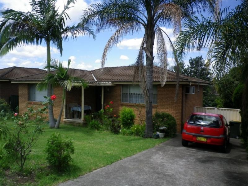 61 Nathan Street, Dean Park NSW 2761