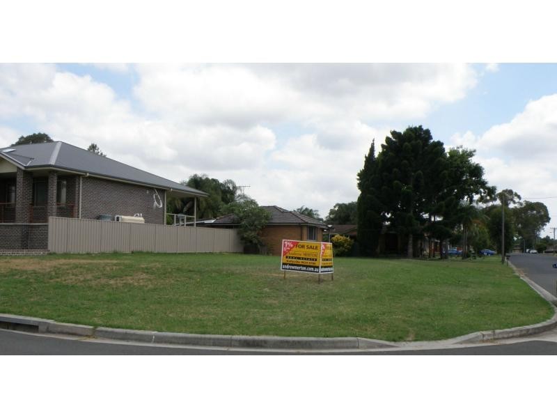 1 Silo Place, Mcgraths Hill NSW 2756