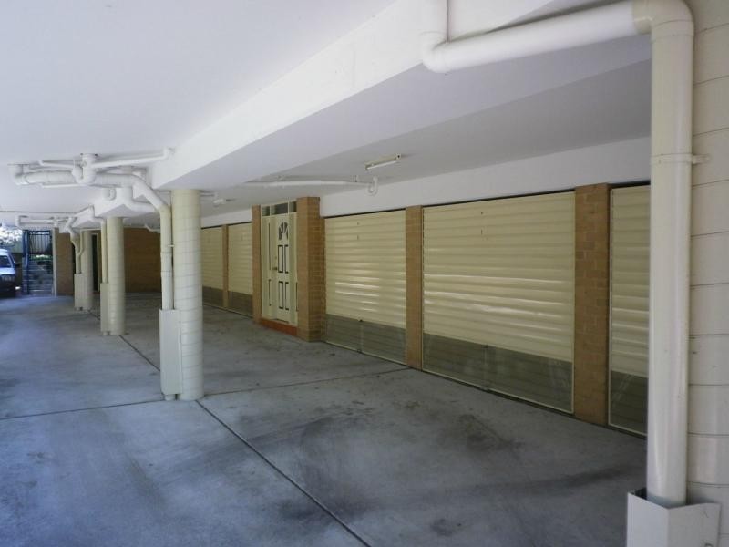 2/15 Park Avenue, Westmead NSW 2145