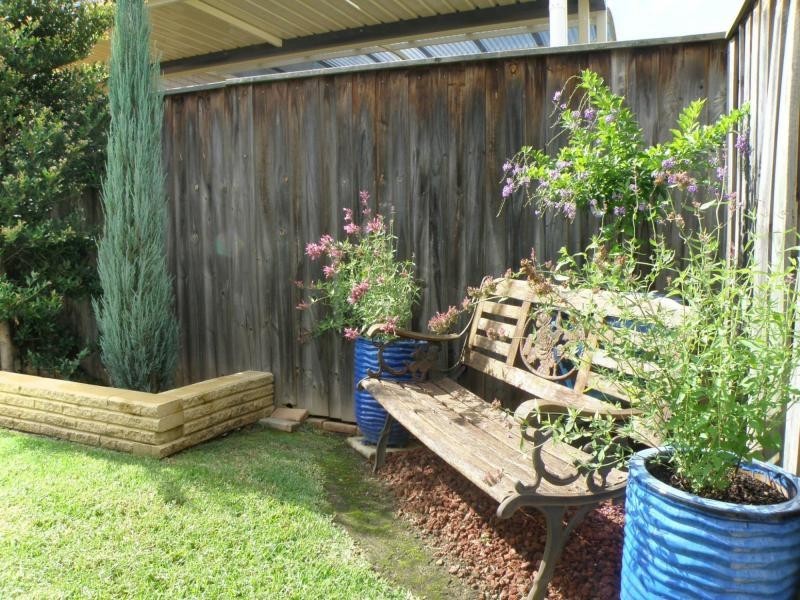 4 Townsend Cct, Beaumont Hills NSW 2155