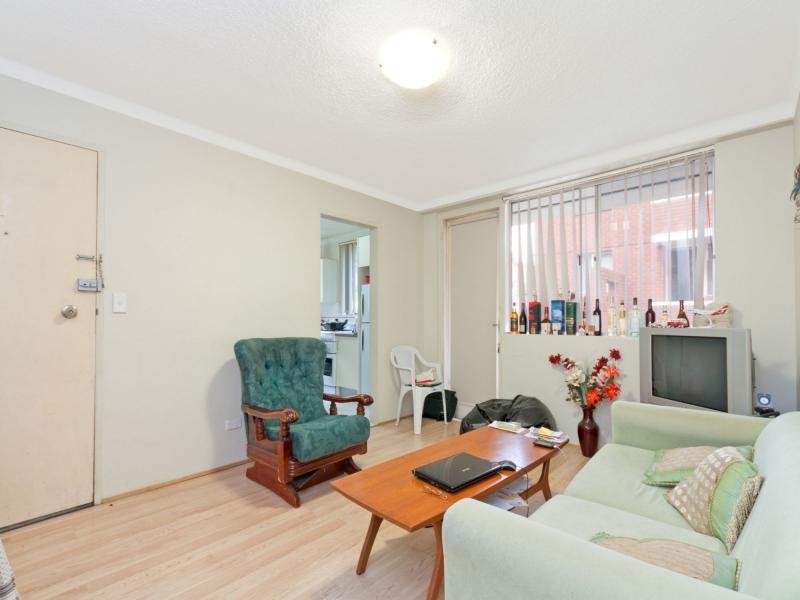 1/51 Garfield Street, Wentworthville NSW 2145