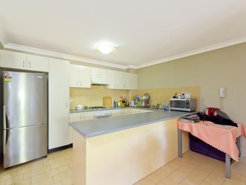 38/5-9 Fourth Avenue, Blacktown NSW 2148