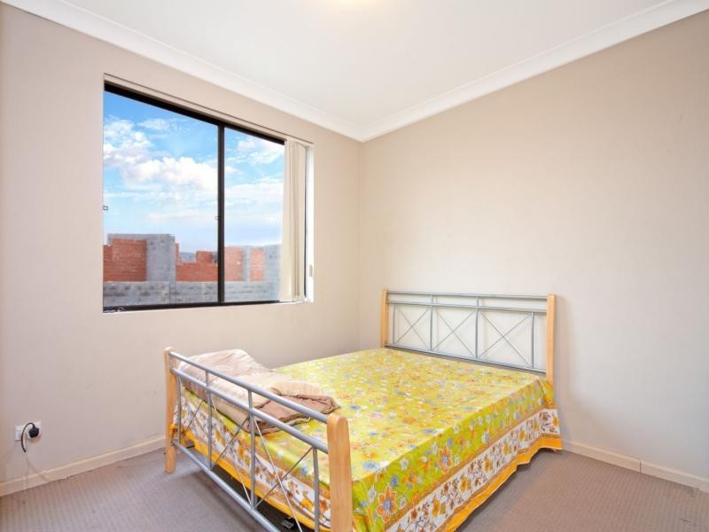 5/2-4 Reid Avenue, Wentworthville NSW 2145