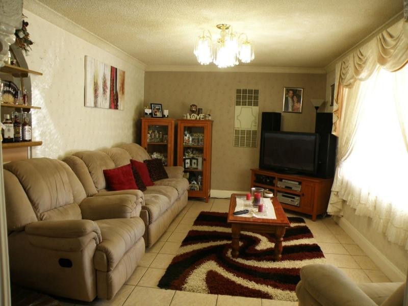 7 Kisdon Cr, Prospect NSW 2148