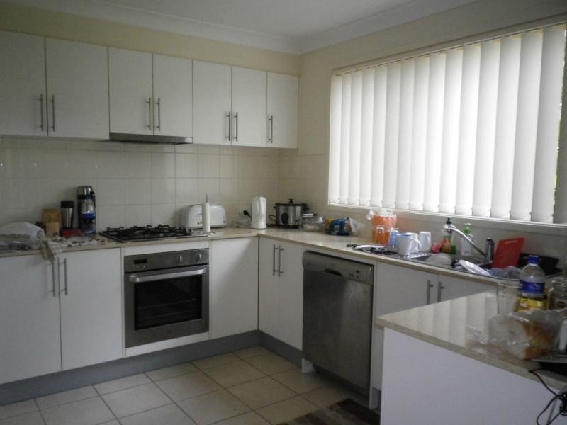 55 Tree Top Circuit, Quakers Hill NSW 2763