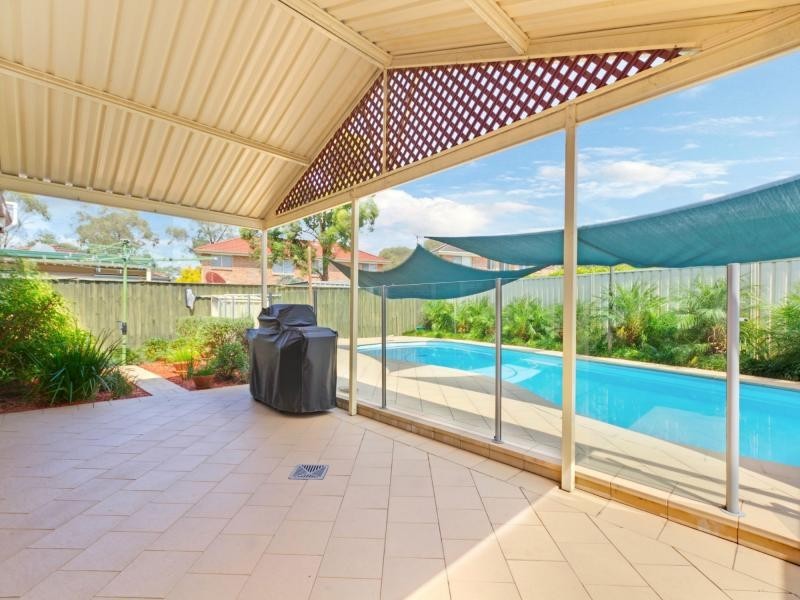 6 Paver Place, Woodcroft NSW 2767