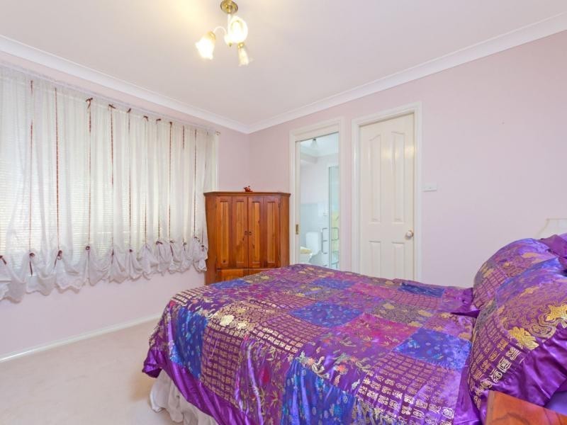 6 Paver Place, Woodcroft NSW 2767