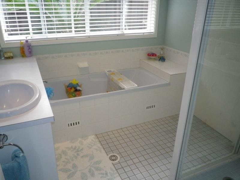 10 Scotney Place, Quakers Hill NSW 2763