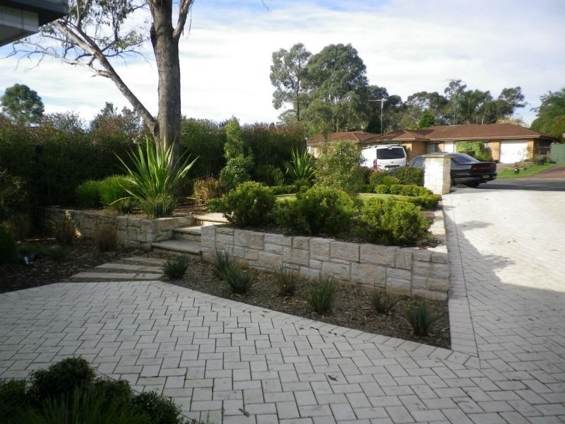 10 Scotney Place, Quakers Hill NSW 2763